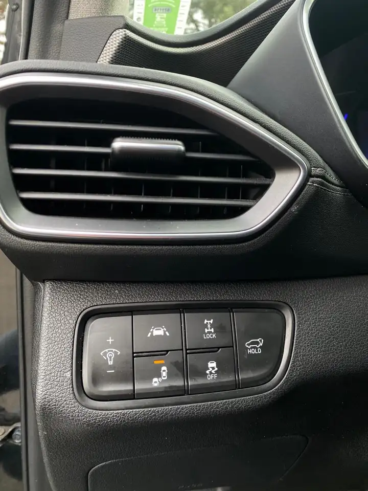 Hyundai SANTA FE снимка Hyundai SANTA FE