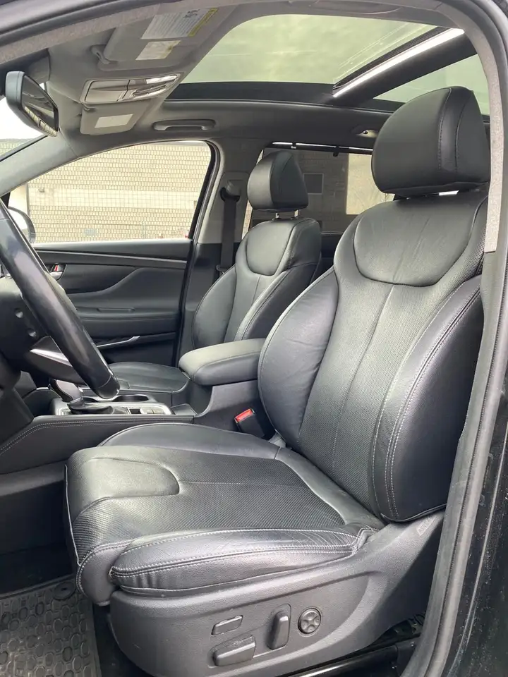 Hyundai SANTA FE снимка Hyundai SANTA FE