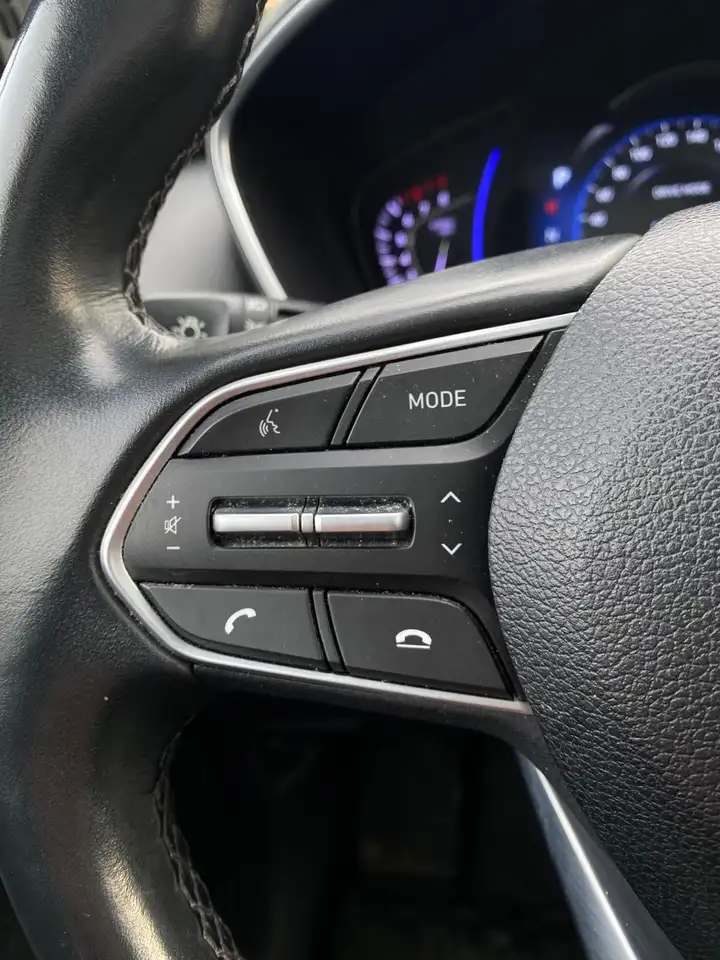 Hyundai SANTA FE снимка Hyundai SANTA FE