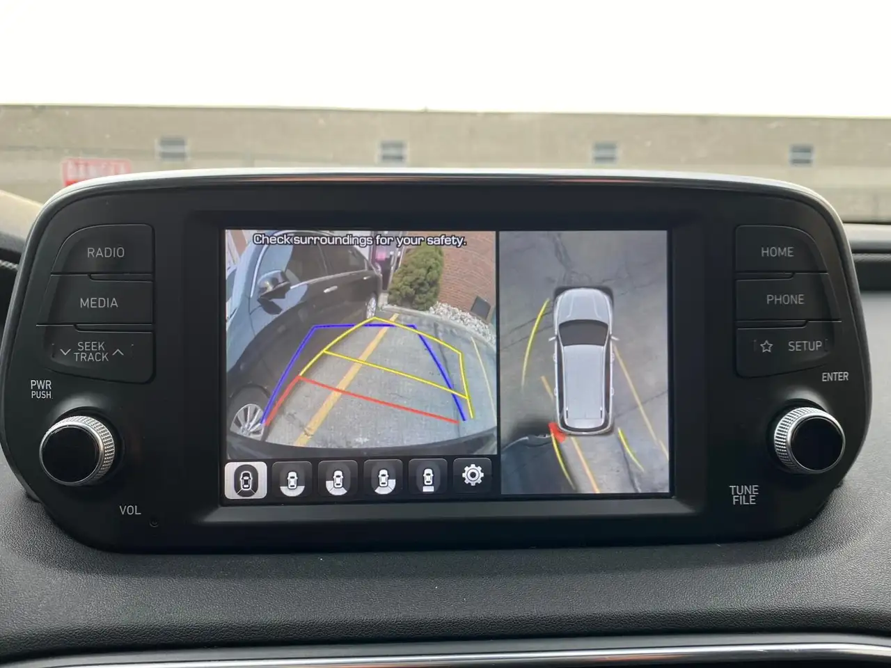 Hyundai SANTA FE снимка Hyundai SANTA FE