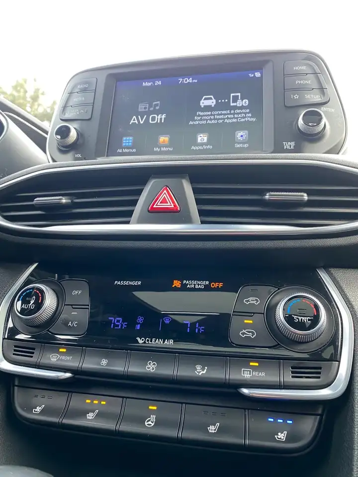 Hyundai SANTA FE снимка Hyundai SANTA FE