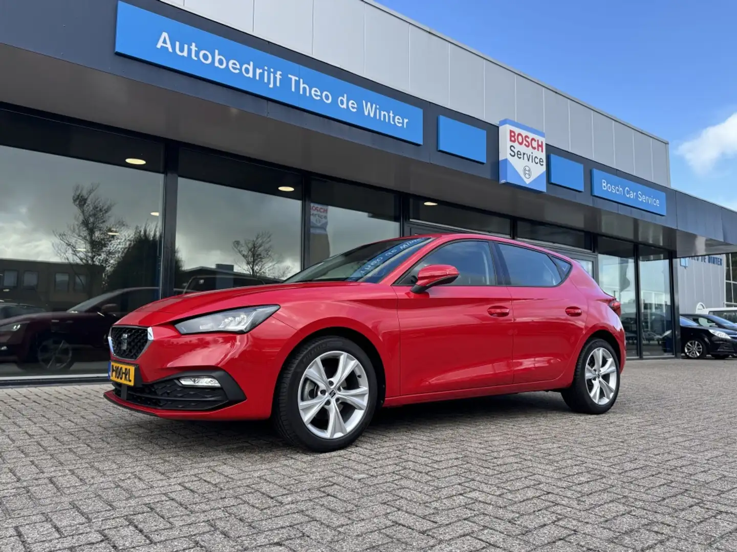 SEAT Leon 1.0 TSI Reference| LED, Clima, Navi, Cruise, CarPl Rosso - 1
