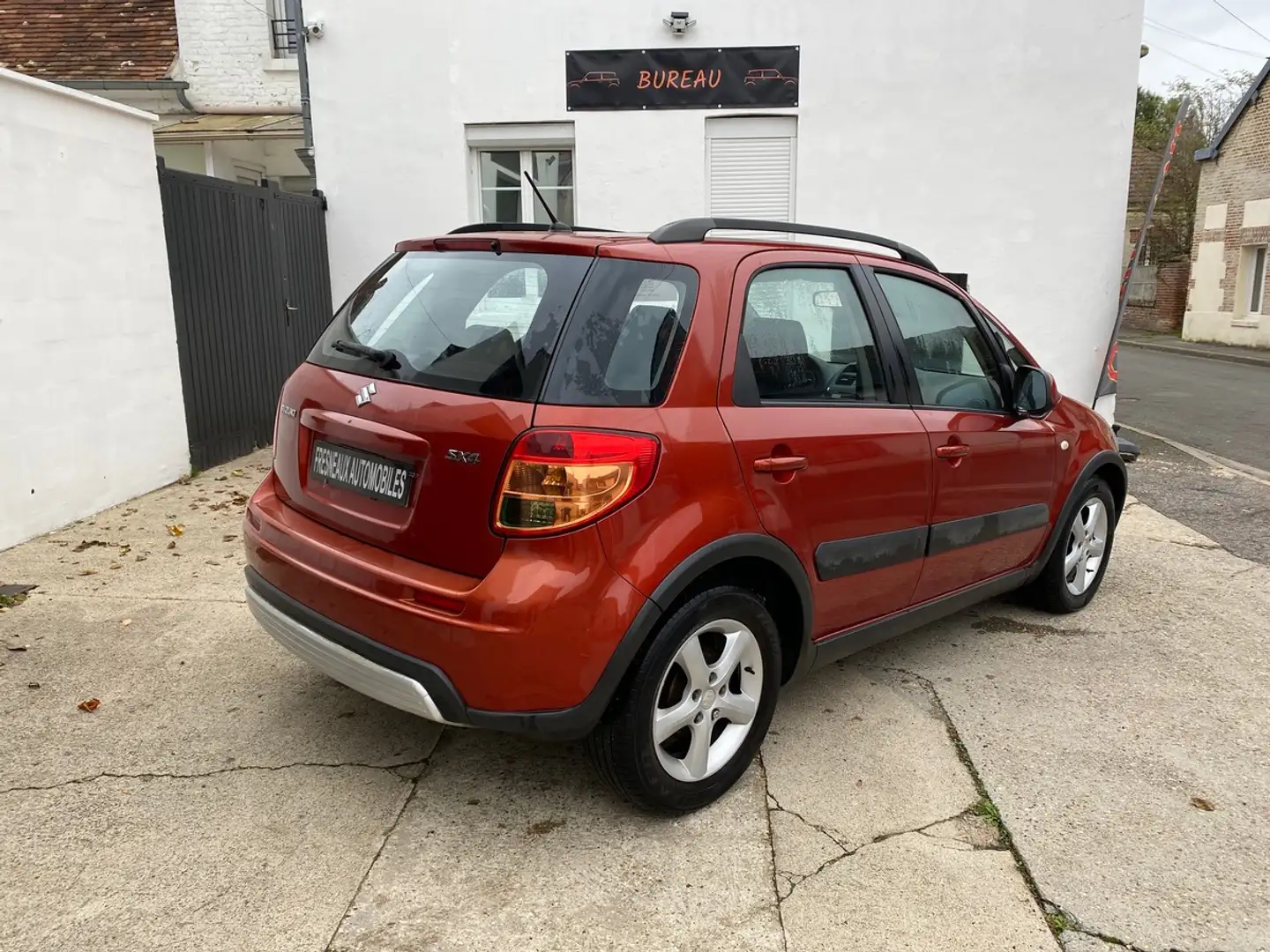 Suzuki SX4 1.6 107 VVT GLX 4X4 POUR EXPORT UNIQUEMENT Rot - 2