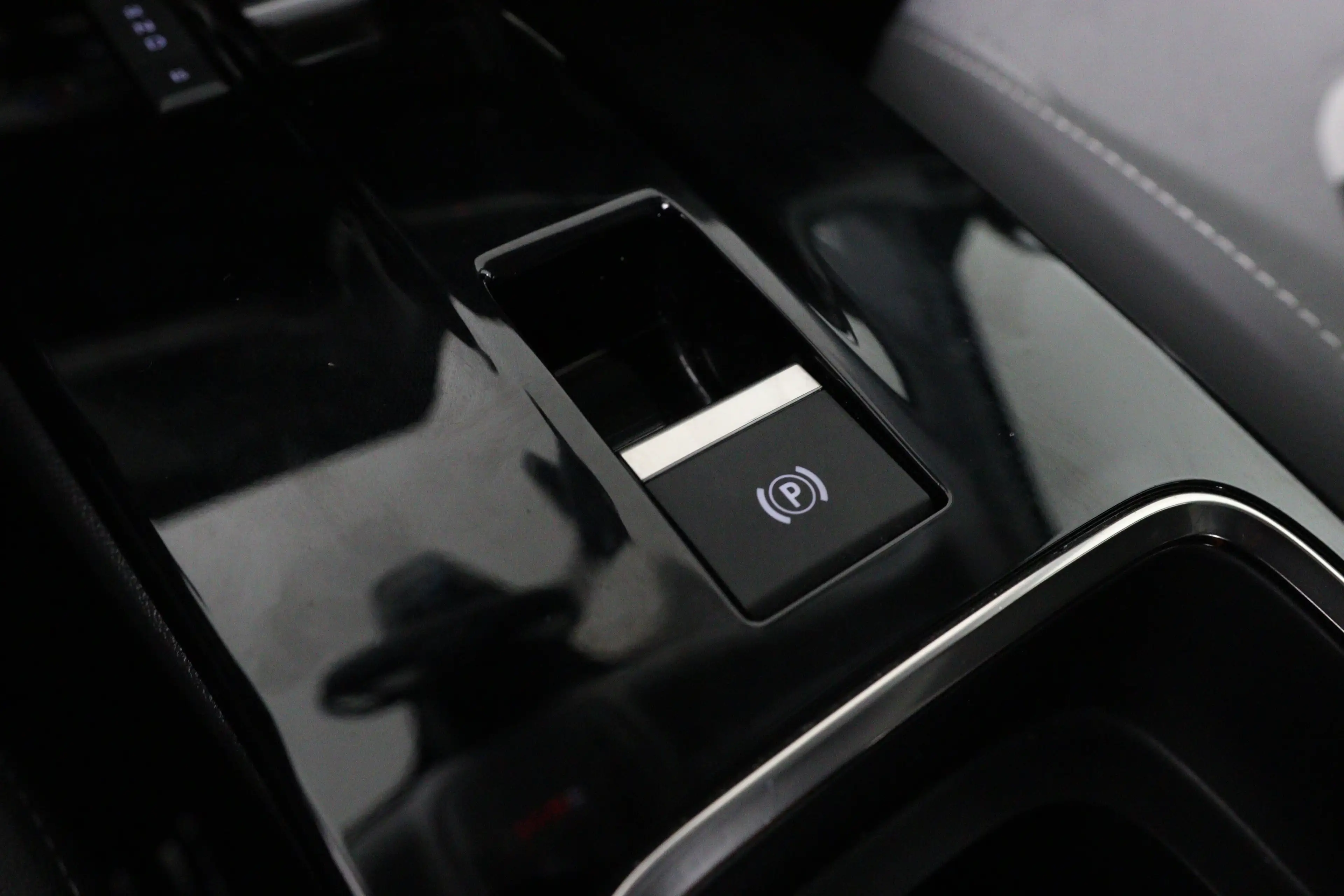 Opel Mokka-E Electric Elegance 50 kWh 3 Fase | SOH 100% | Deale — photo 36