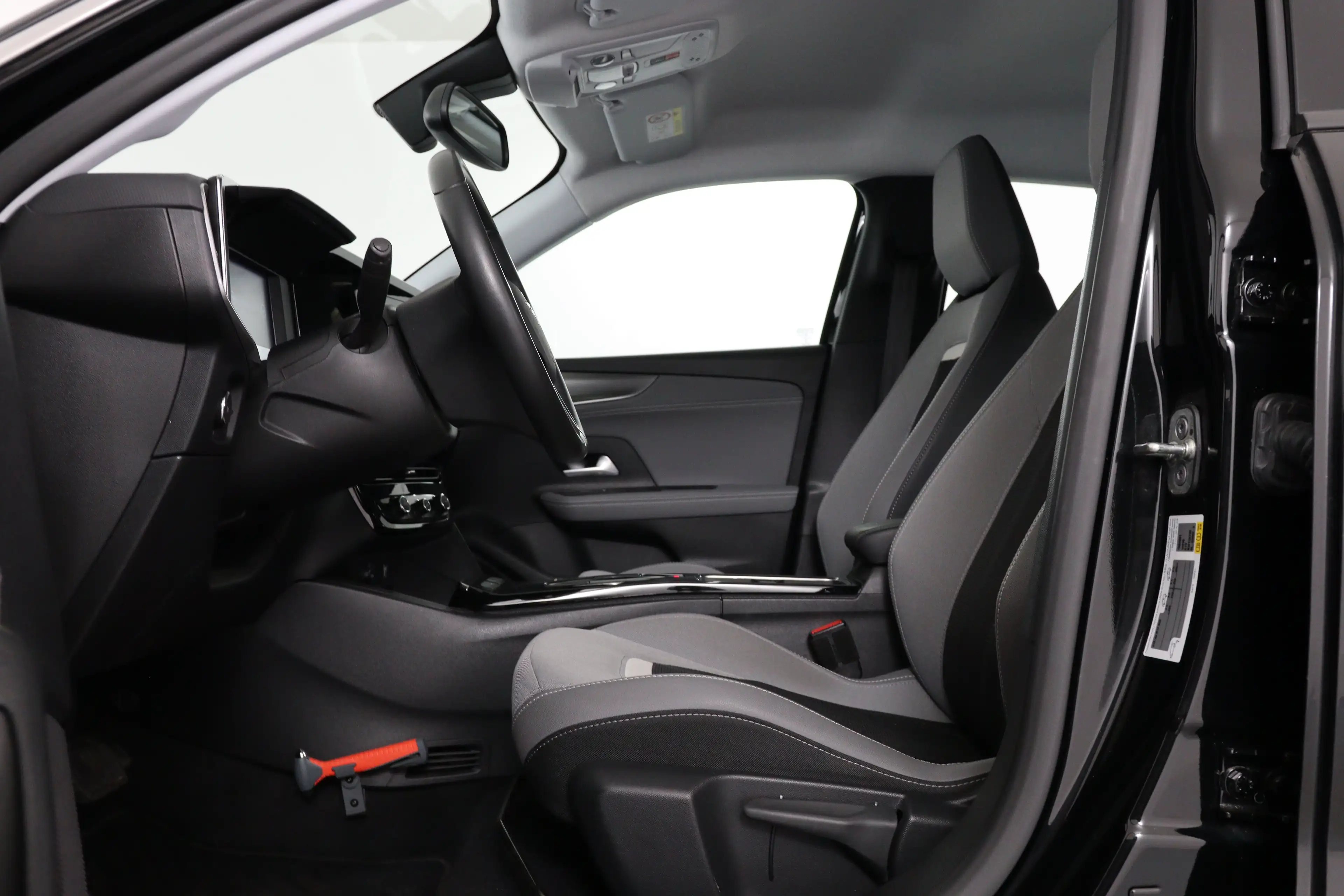 Opel Mokka-E Electric Elegance 50 kWh 3 Fase | SOH 100% | Deale — photo 25