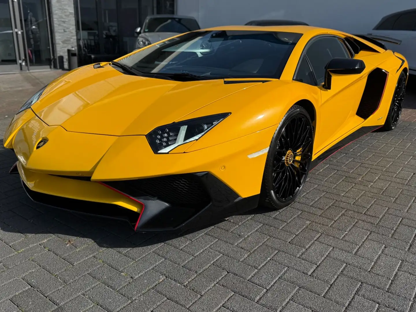 Lamborghini Aventador LP 700-4 *2. Hand *SV *Lift *Keramik Amarillo - 2