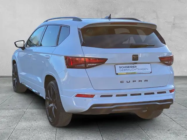 Cupra Ateca view 3