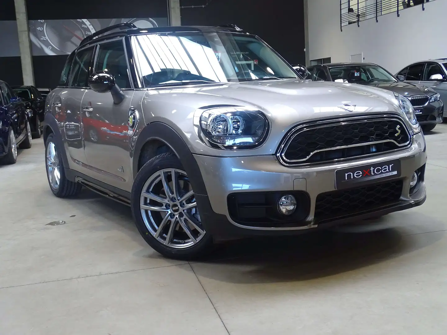 MINI Cooper SE Countryman ALL4 PlugIn **SIEGES SPORT-NAVI PRO-VISUAL BOOST** Béžová - 2