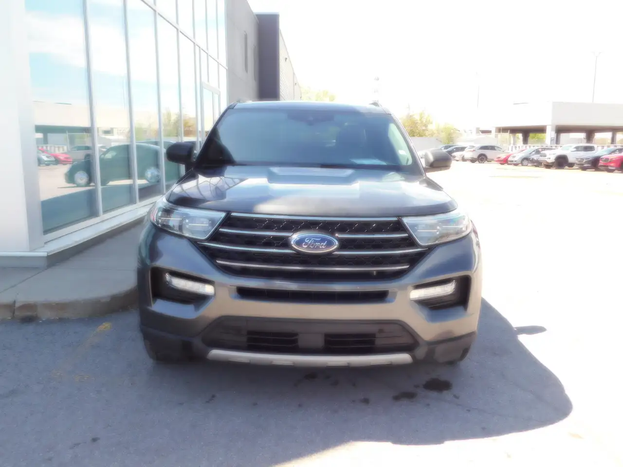 Ford Explorer снимка Ford Explorer
