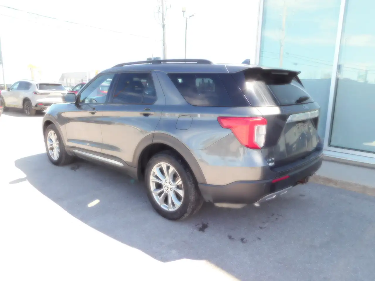 Ford Explorer снимка Ford Explorer