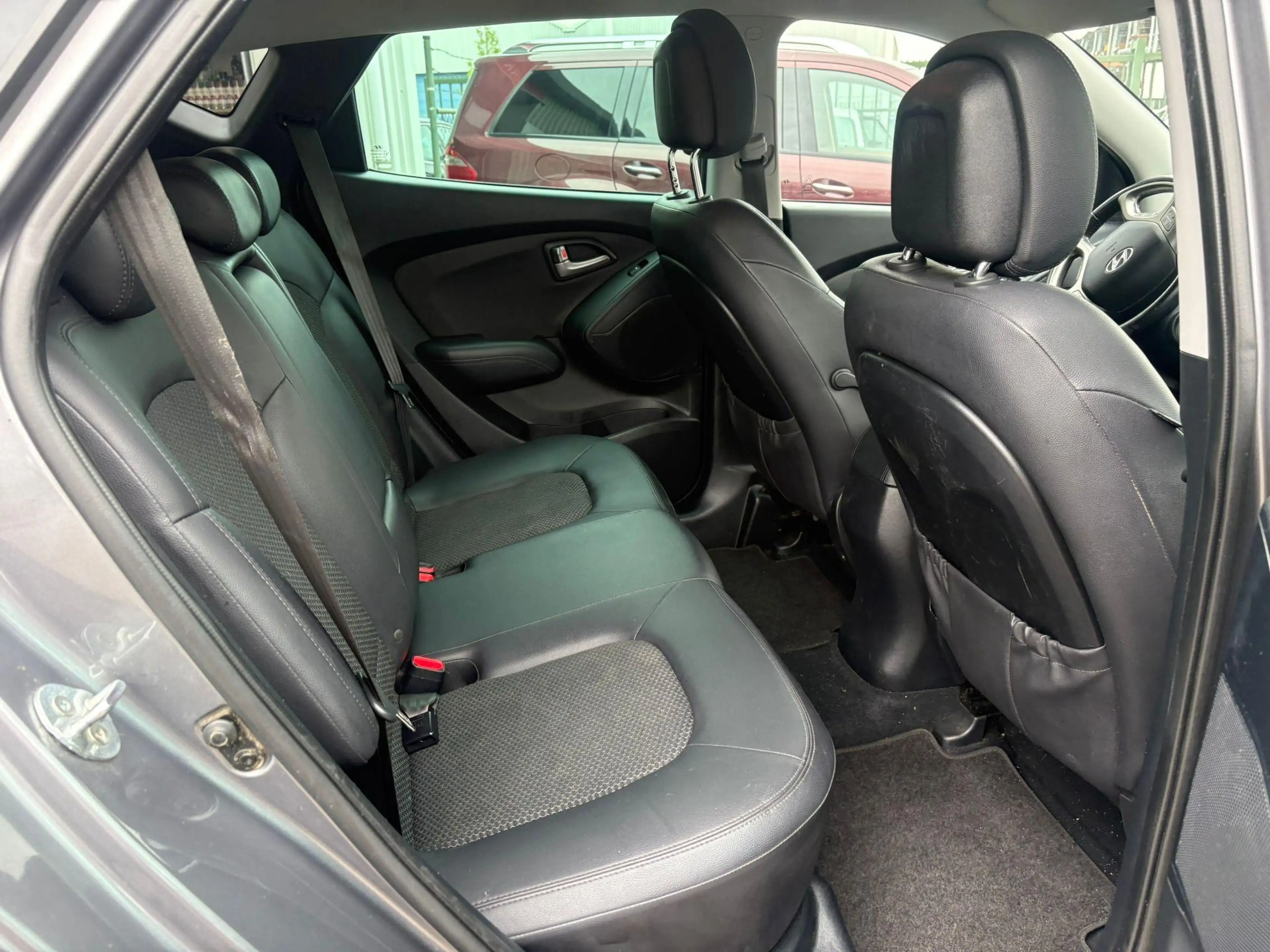Hyundai iX35 1.6i GDI Business Edition Clima, cruise, camera — photo 10