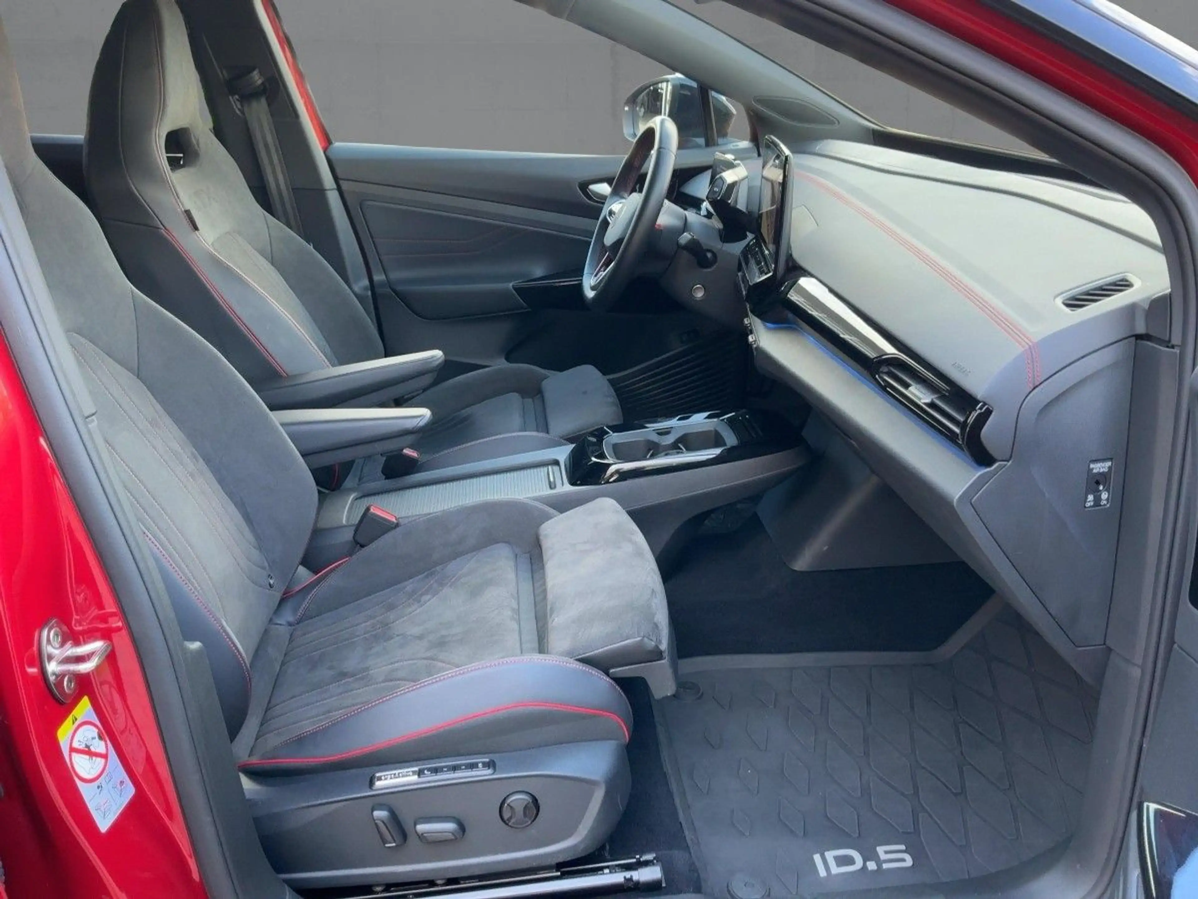 Volkswagen ID.5 220KW GTX LED+NAVI+SHZ+AHK+PANO+HUD+360° — photo 12
