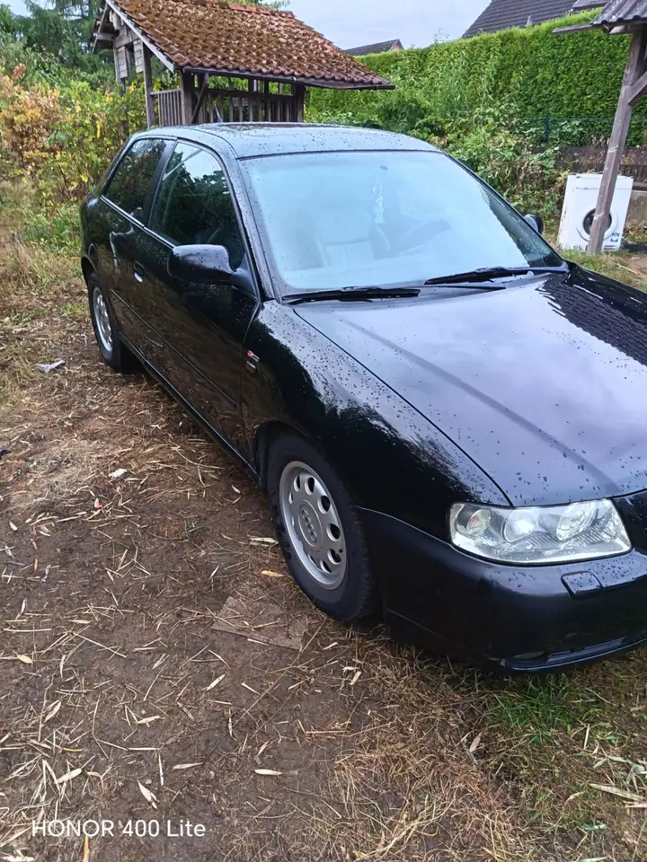 Audi A3 1.8 S line, foto 3