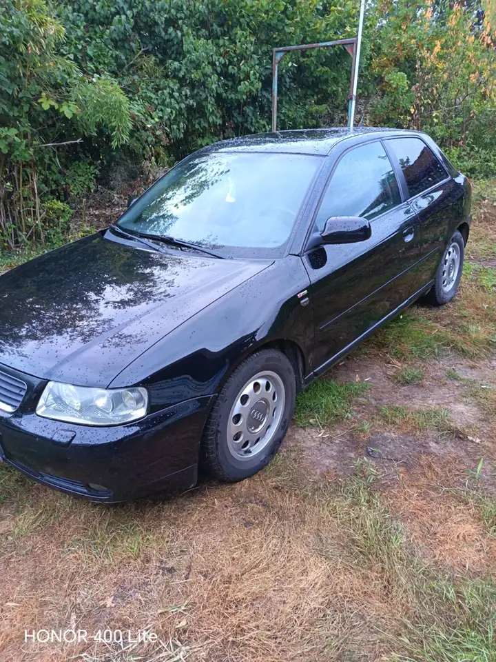 Audi A3 1.8 S line, foto 2