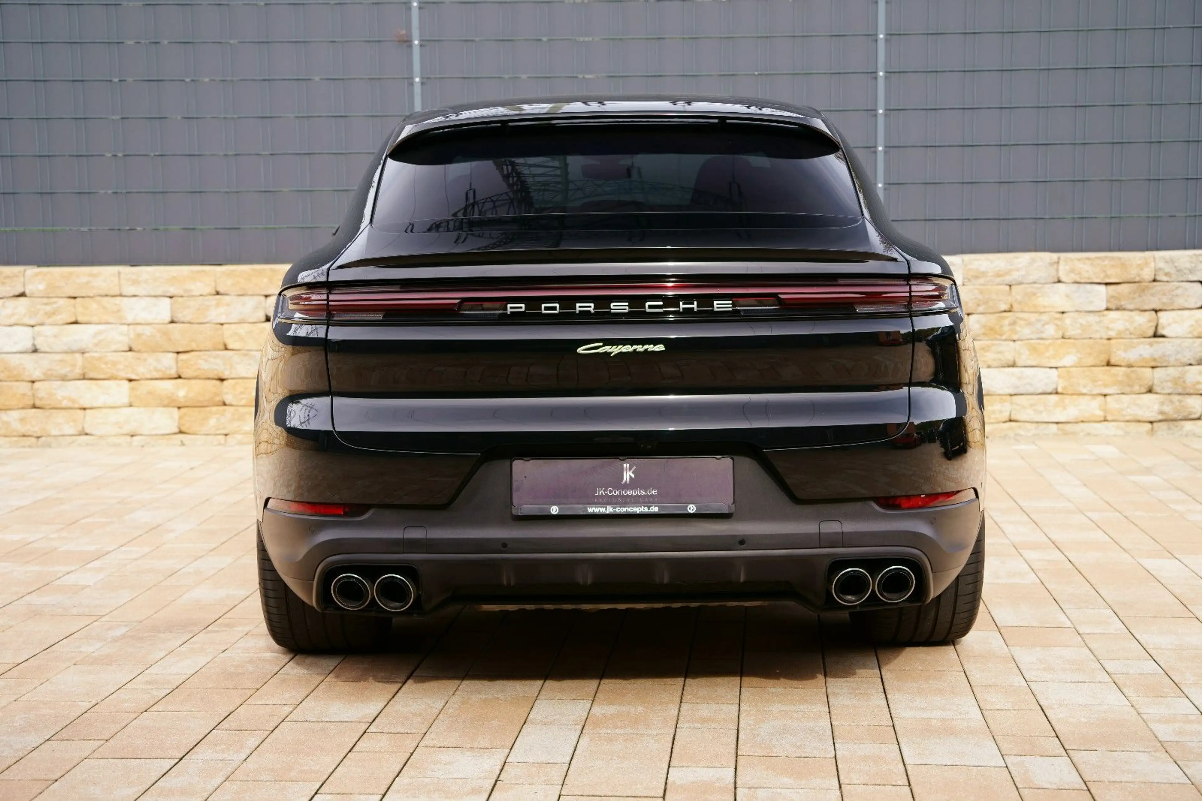 Porsche Cayenne Coupe E-Hybrid /AHK/INNO/HEADUP — photo 7