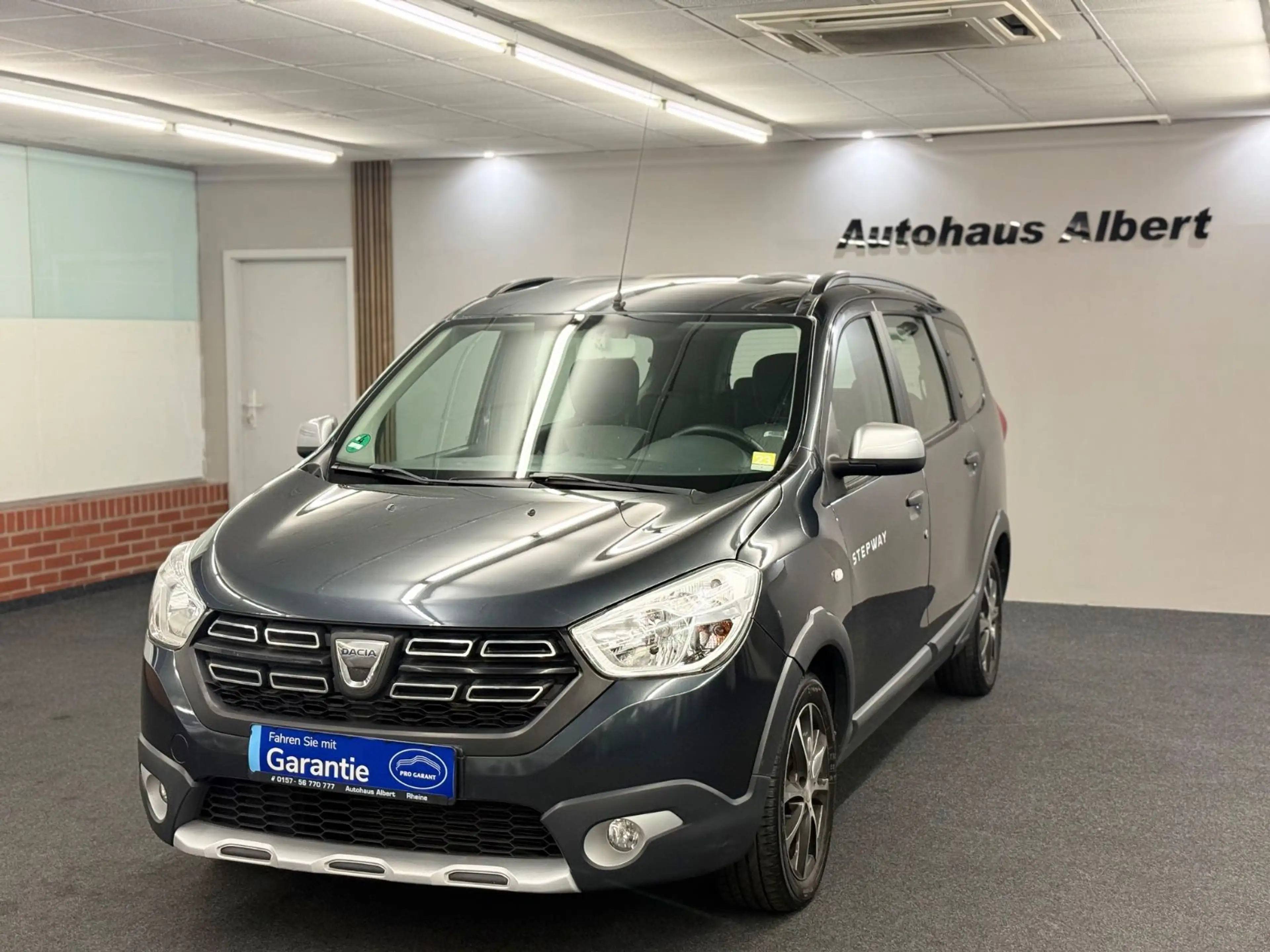 Dacia Lodgy Stepway *RFK* NAVI* SHZ* 7 Sitzer* — photo 7