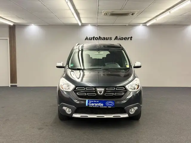 Dacia Lodgy Stepway *RFK* NAVI* SHZ* 7 Sitzer*
