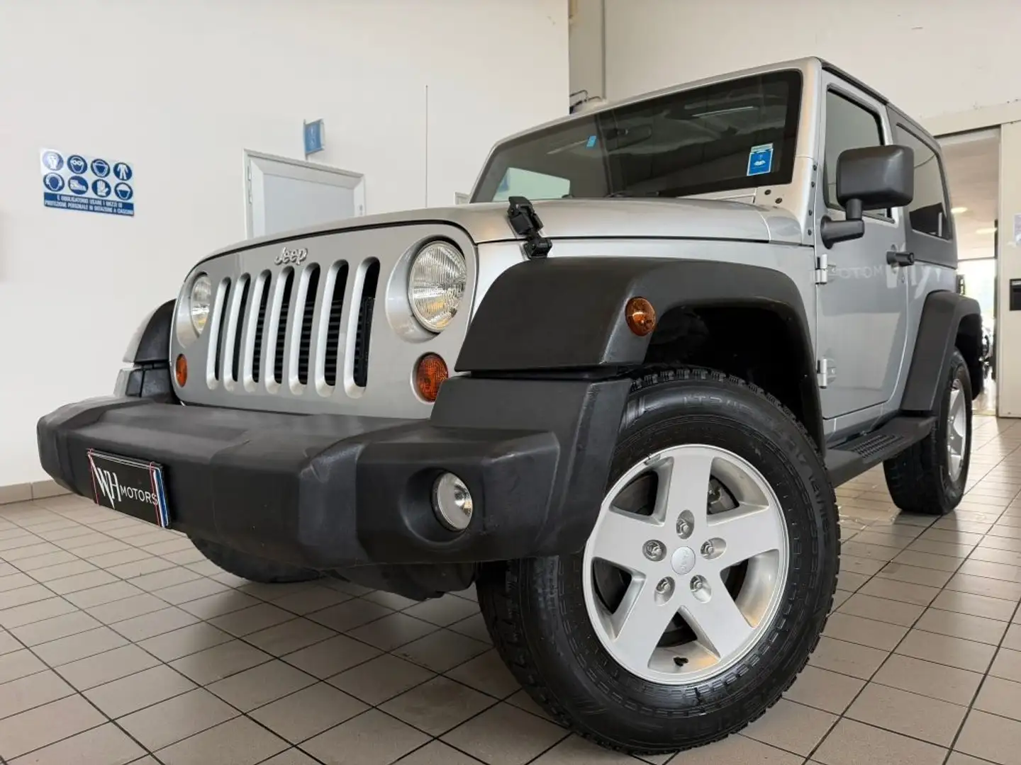 Jeep Wrangler 2.8 CRD DPF Sport Auto //UNICO PROPRIETARIO// Gris - 1