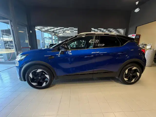 Renault Captur view 4