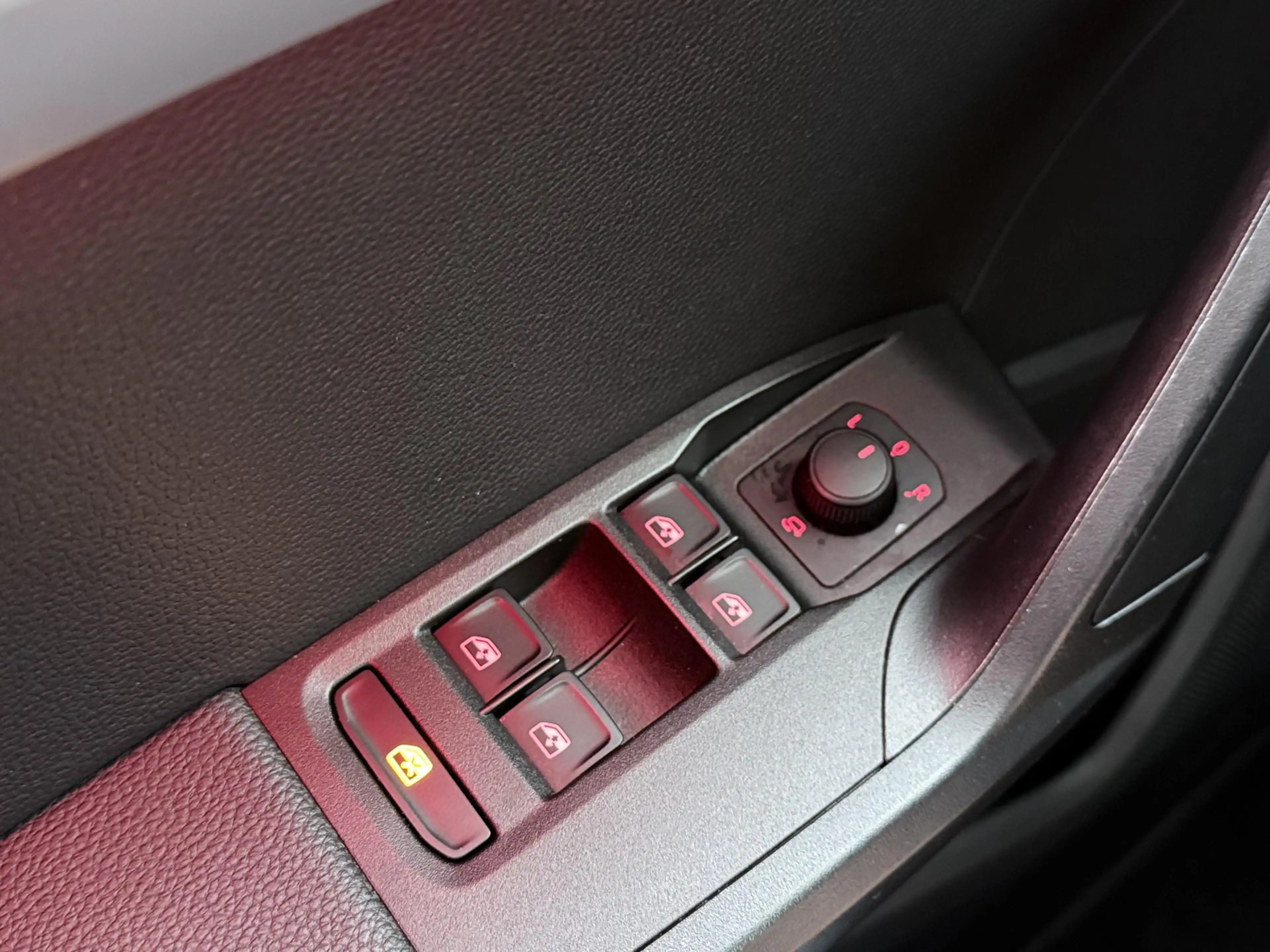 SEAT Ibiza 1.0 TSI FR Business Intense | 116 PK | Achteruitri — photo 12