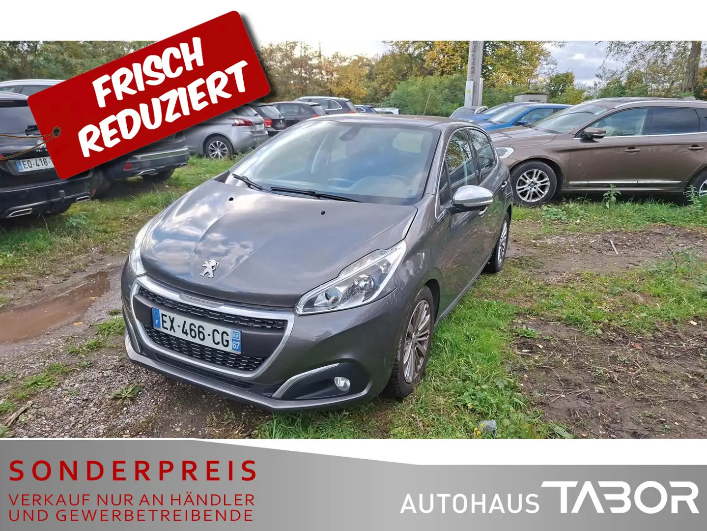 Peugeot 208 1.2 PureTech 82 Allure LM Navi Klimaaut. PDC - 1