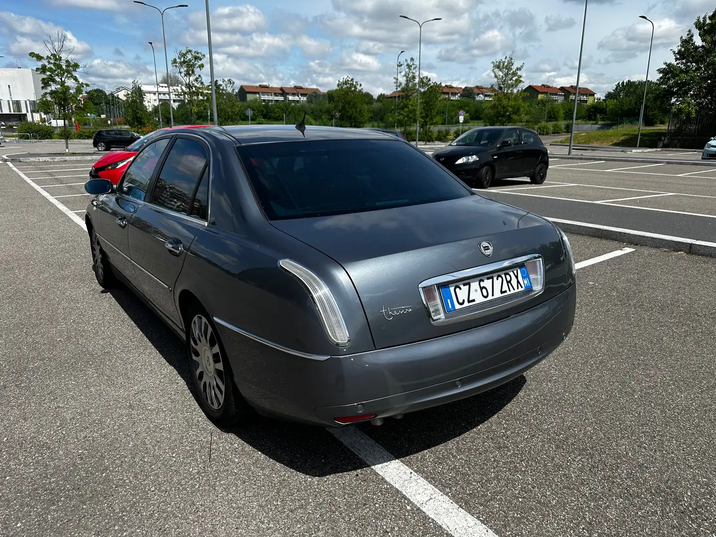 Lancia Thesis Thesis 3.2 V6 24v Emblema auto Gris - 1