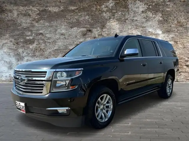 Chevrolet Suburban EcoTec  5.3L V8 LT