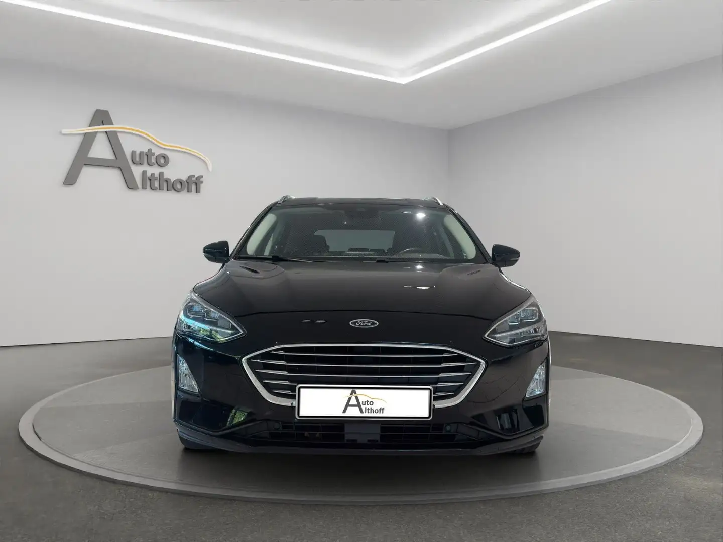 Ford Focus 1.5EcoBoost Titanium Aut. LED ACC SHZ Negro - 2