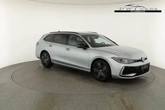 Volkswagen Passat Variant 2.0 TDI 142 kW 4Motion R-Line DSG 4M Black, AHK... Ansicht 25