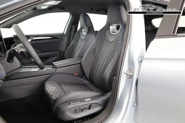 Volkswagen Passat Variant 2.0 TDI 142 kW 4Motion R-Line DSG 4M Black, AHK... Ansicht 9