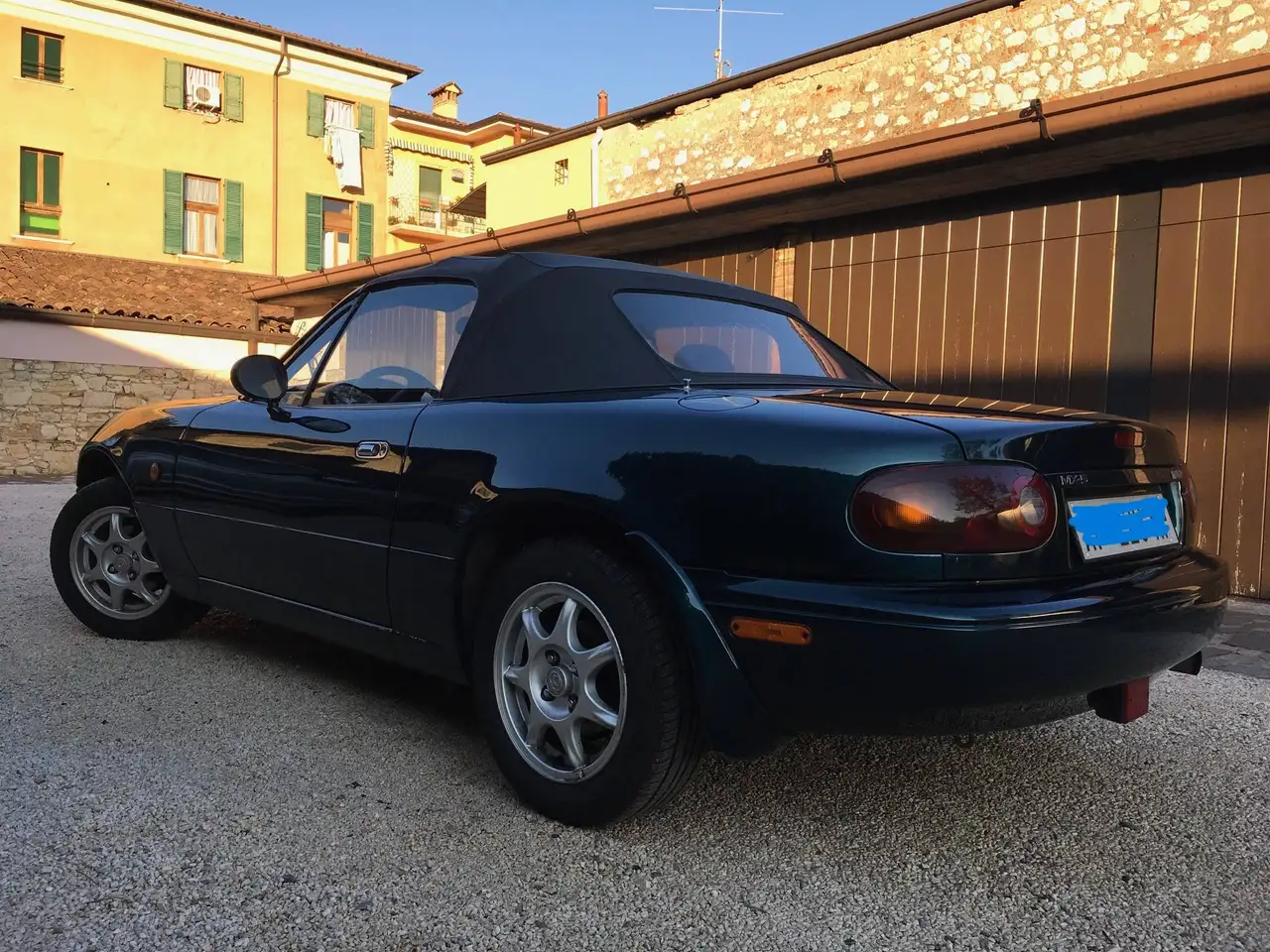 Mazda MX-5 1.6 16v Montego Blue, foto 2