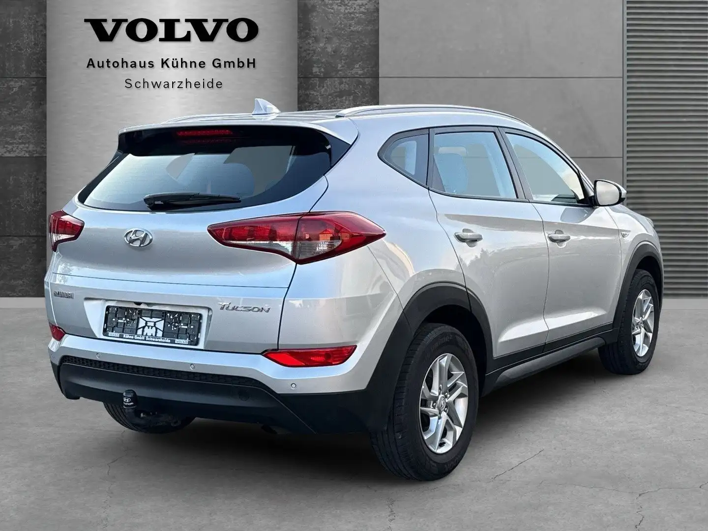 Hyundai TUCSON blue Classic 2WD !! NAVI+PDC+RFK+SH !! Zilver - 2