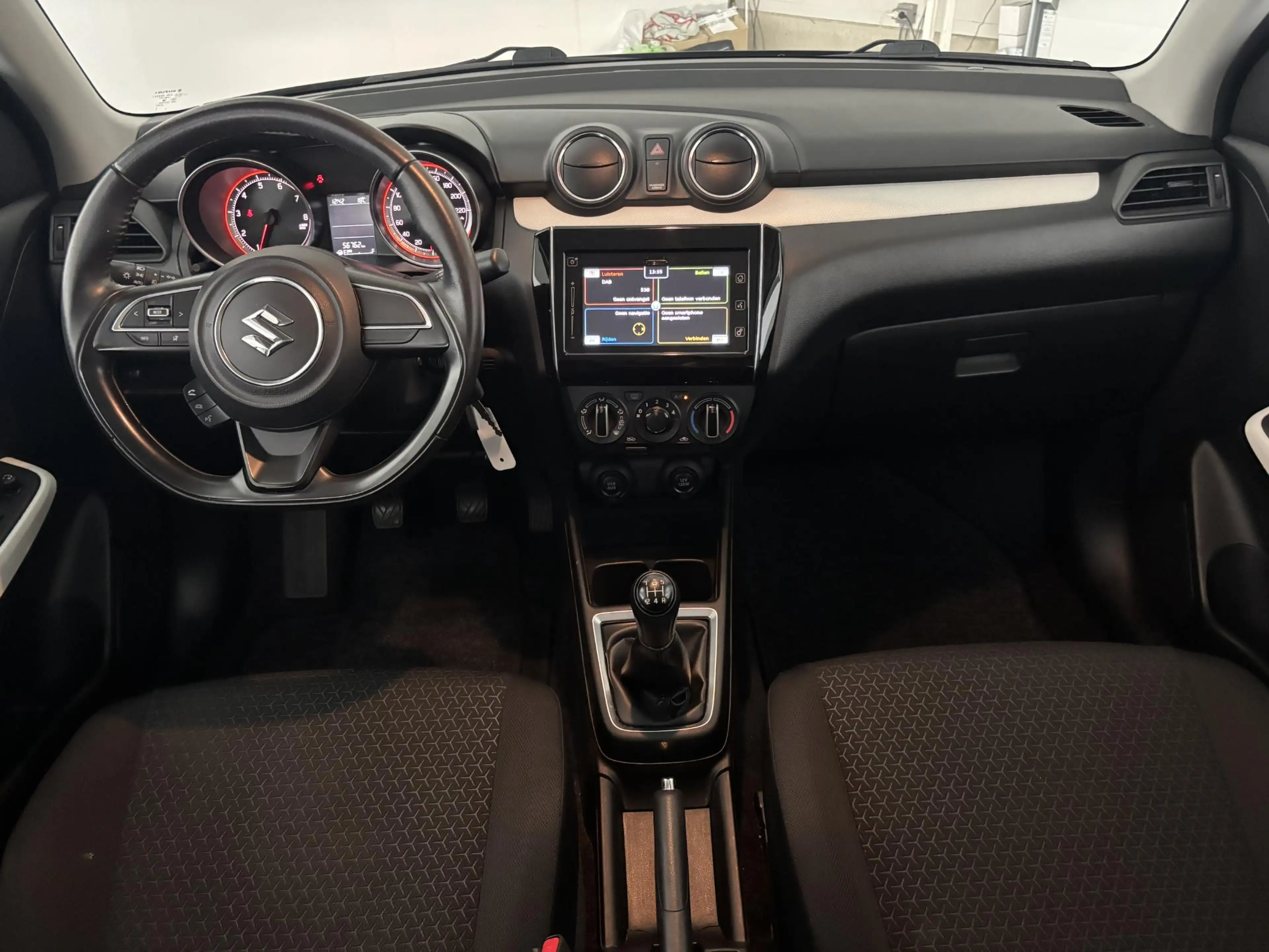 Suzuki Swift 1.2 Select | STOELVERW. | NAVIGATIE | CARPLAY | — photo 3