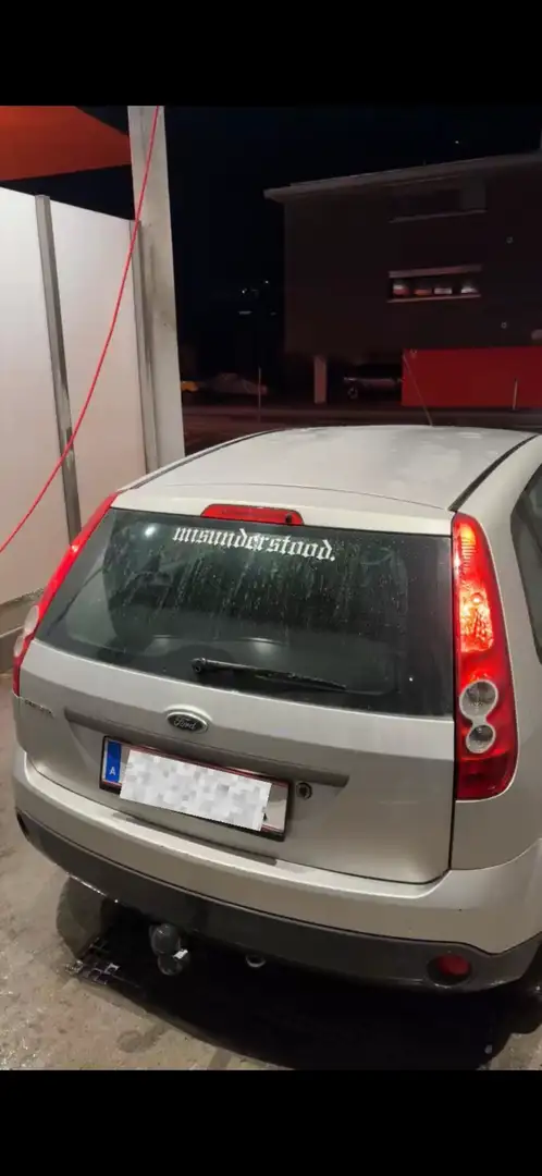 Ford Fiesta Ambiente 1,25 16V - 2