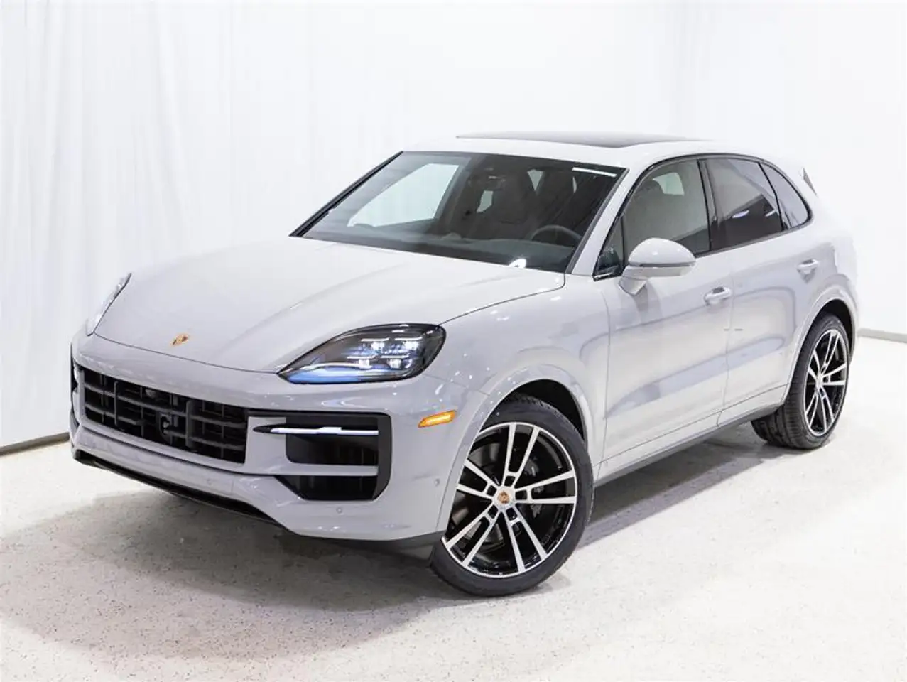 Porsche Cayenne снимка Porsche Cayenne