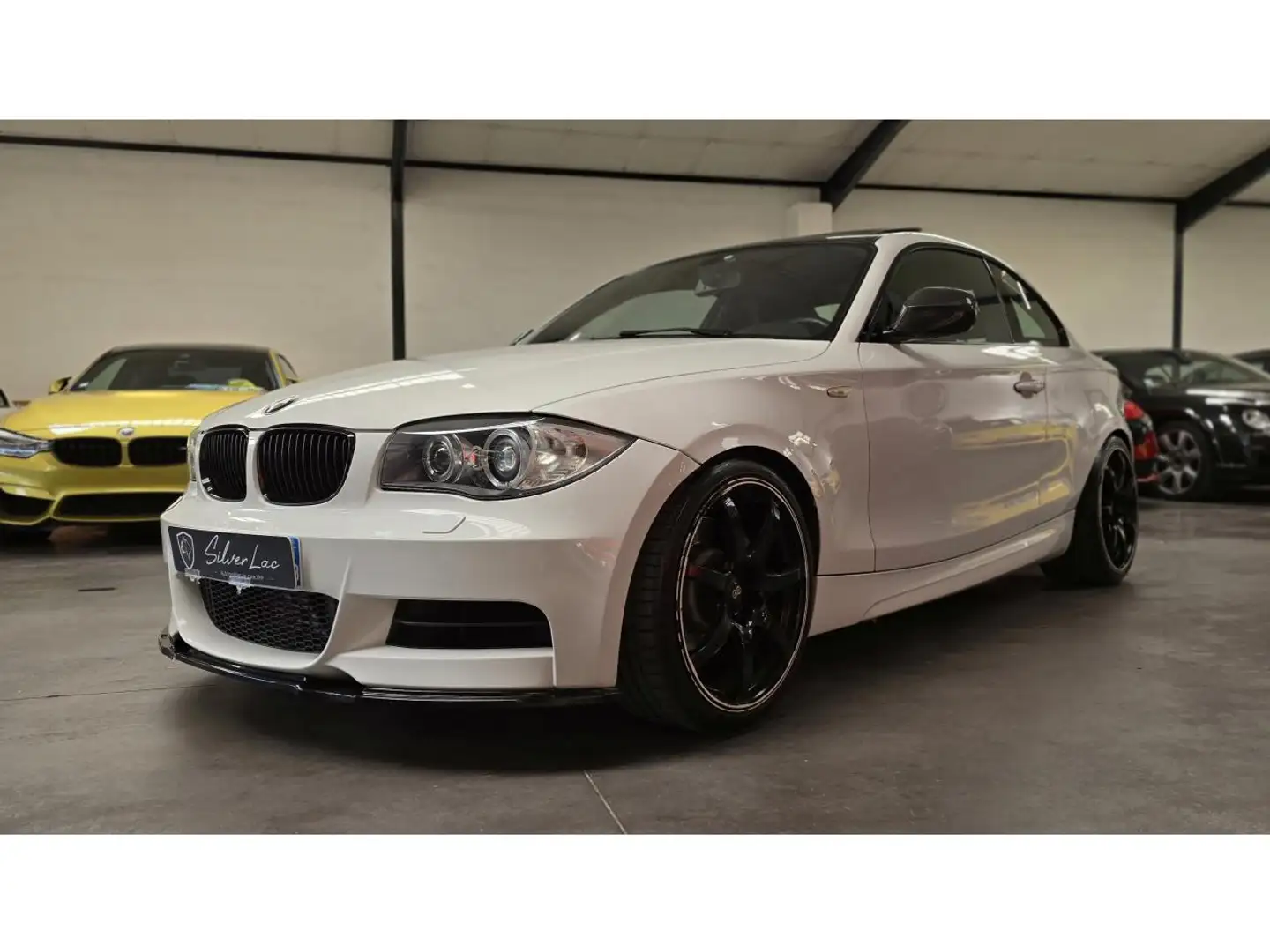 BMW 135 135i COUPE E82 SPORT DESIGN PHASE 2 LCI / HISTORIQ Alb - 2
