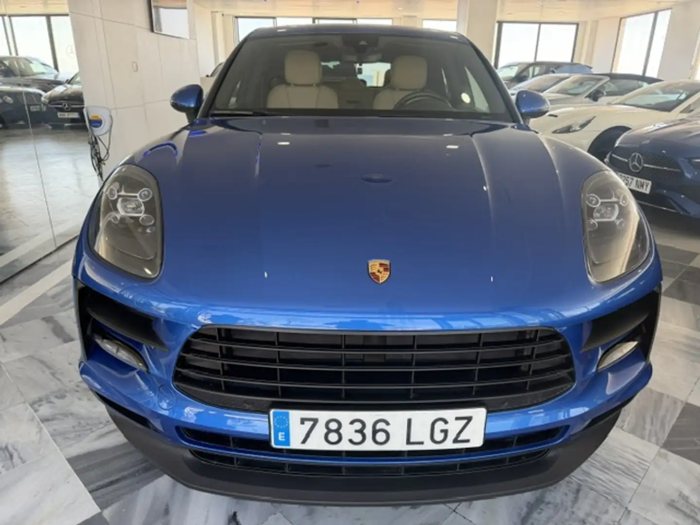 Porsche Macan Aut. Azul - 2