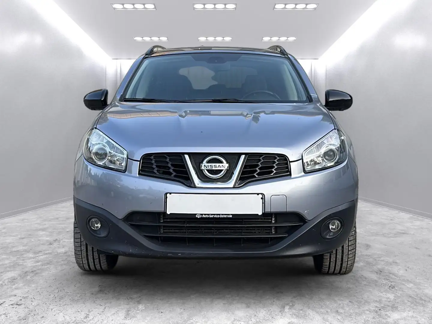 Nissan Qashqai +2 360 Silber - 2