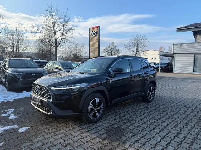 Toyota Corolla Cross Hybrid 1.8 Team D*wenig Kilometer*