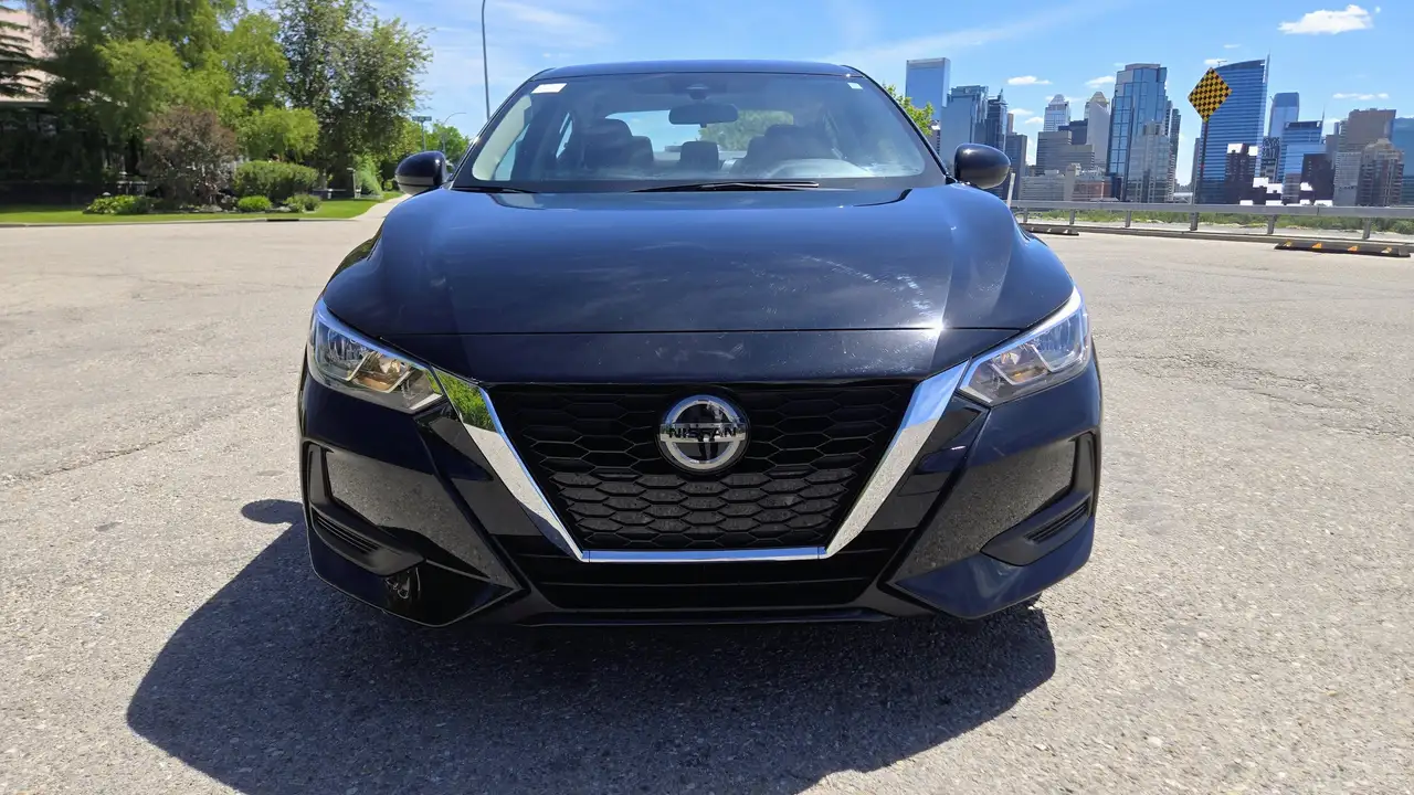 Nissan Sentra photo Nissan Sentra