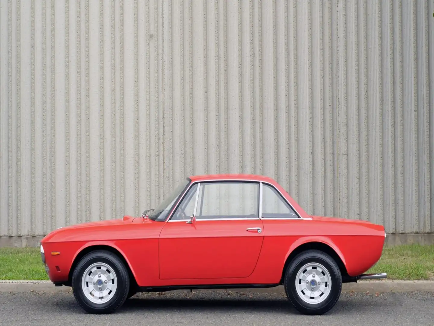 Lancia Fulvia Rosso - 2