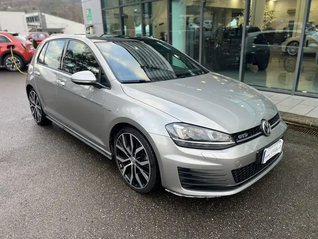 Volkswagen Golf GTD GTD 2.0 TDI DSG 5p. BlueMotion Technology