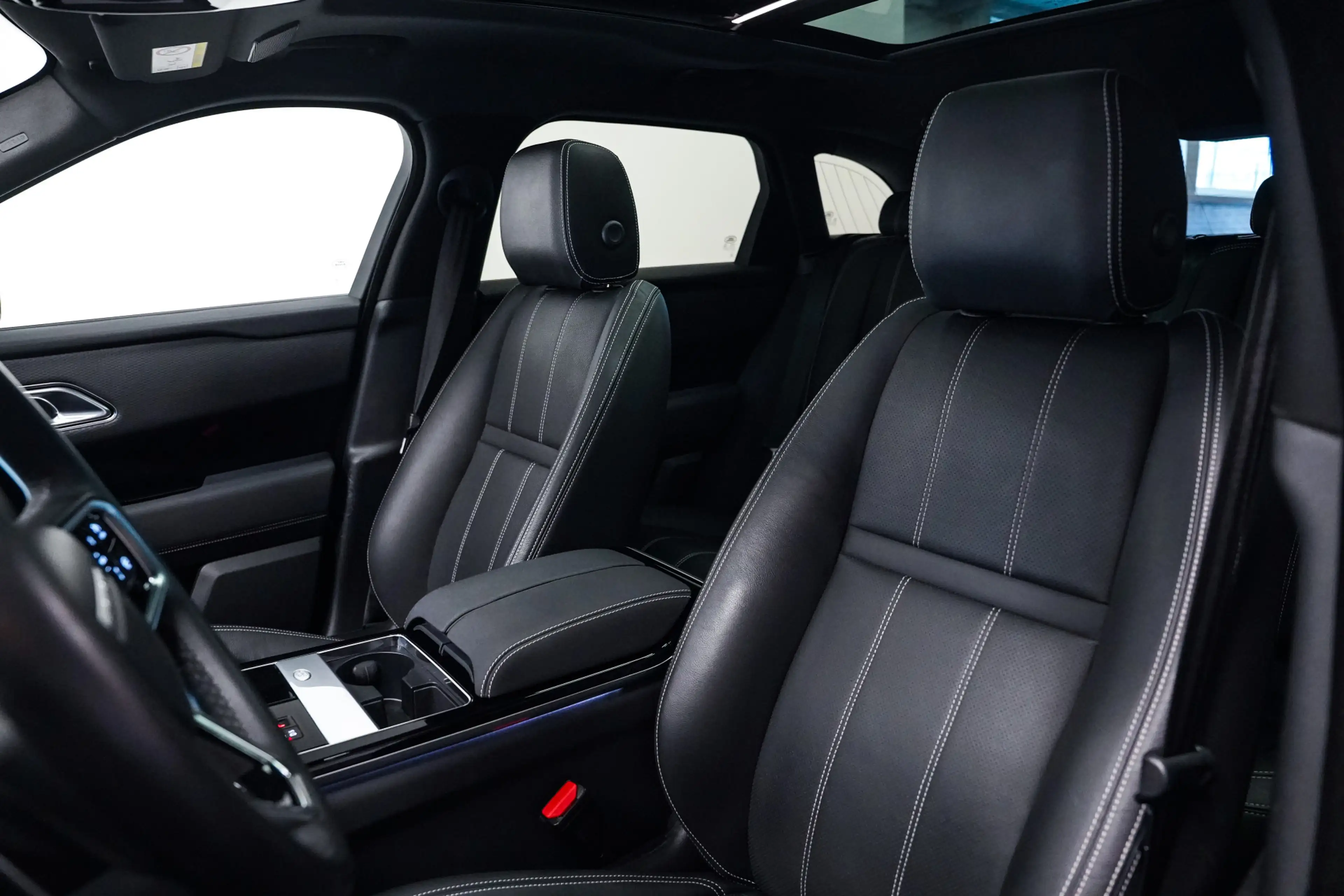 Land Rover Range Rover Velar 2.0 P400e S Black ed|Pano dak|Acc|Meridian|Elektr — photo 16