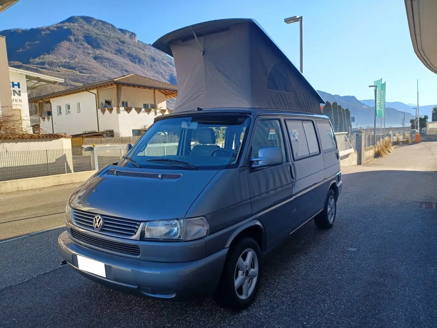 Volkswagen T4 California Camper 6 posti / Webasto /Clima Grau - 1