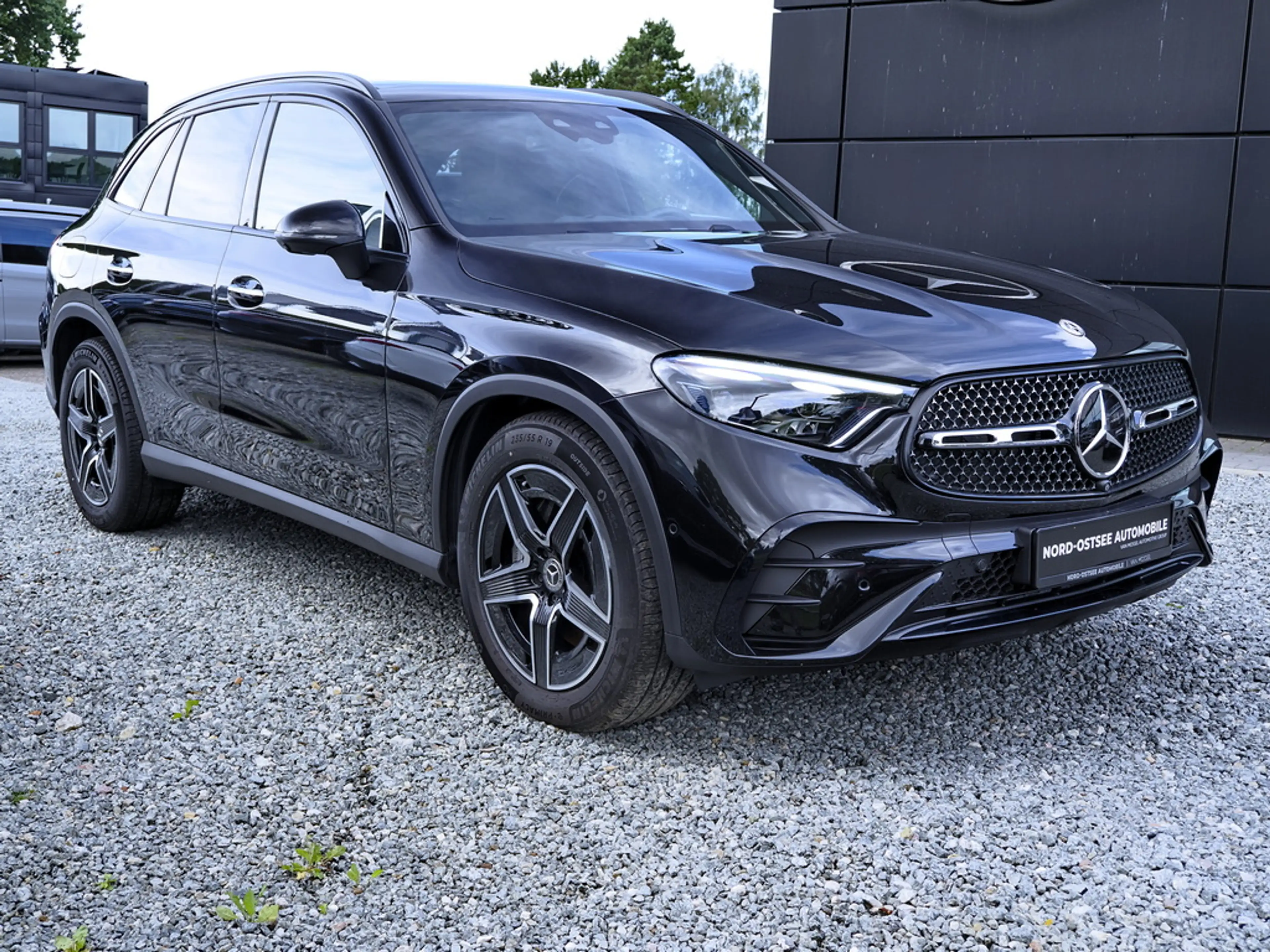 Mercedes-Benz GLC 450 d 4M AMG PANO AHK NIGHT SOUND 360° KAM — photo 5