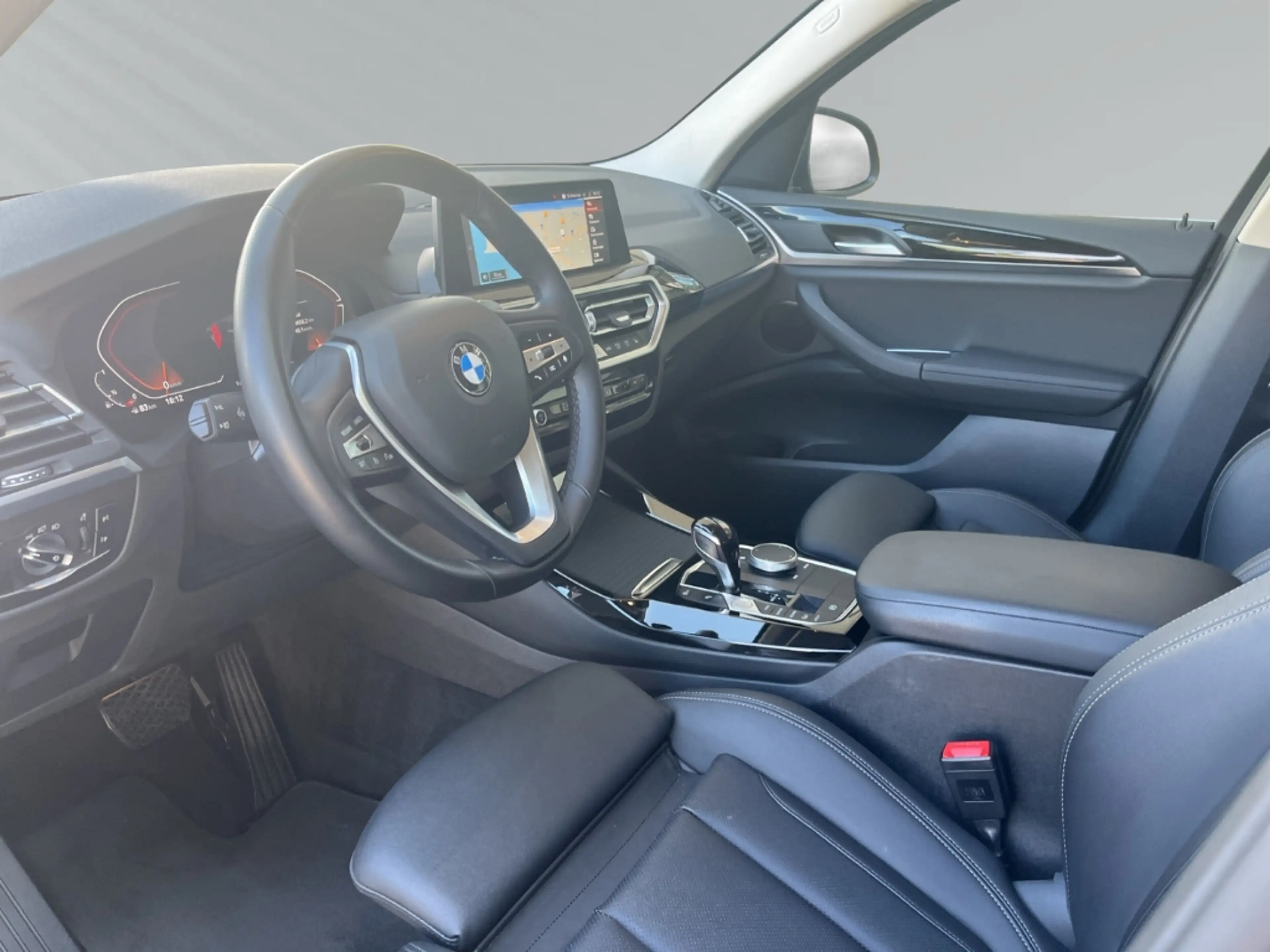 BMW X3 20i xDrive/AHK/Navigation/LED/Tempomat/SHZ — photo 4