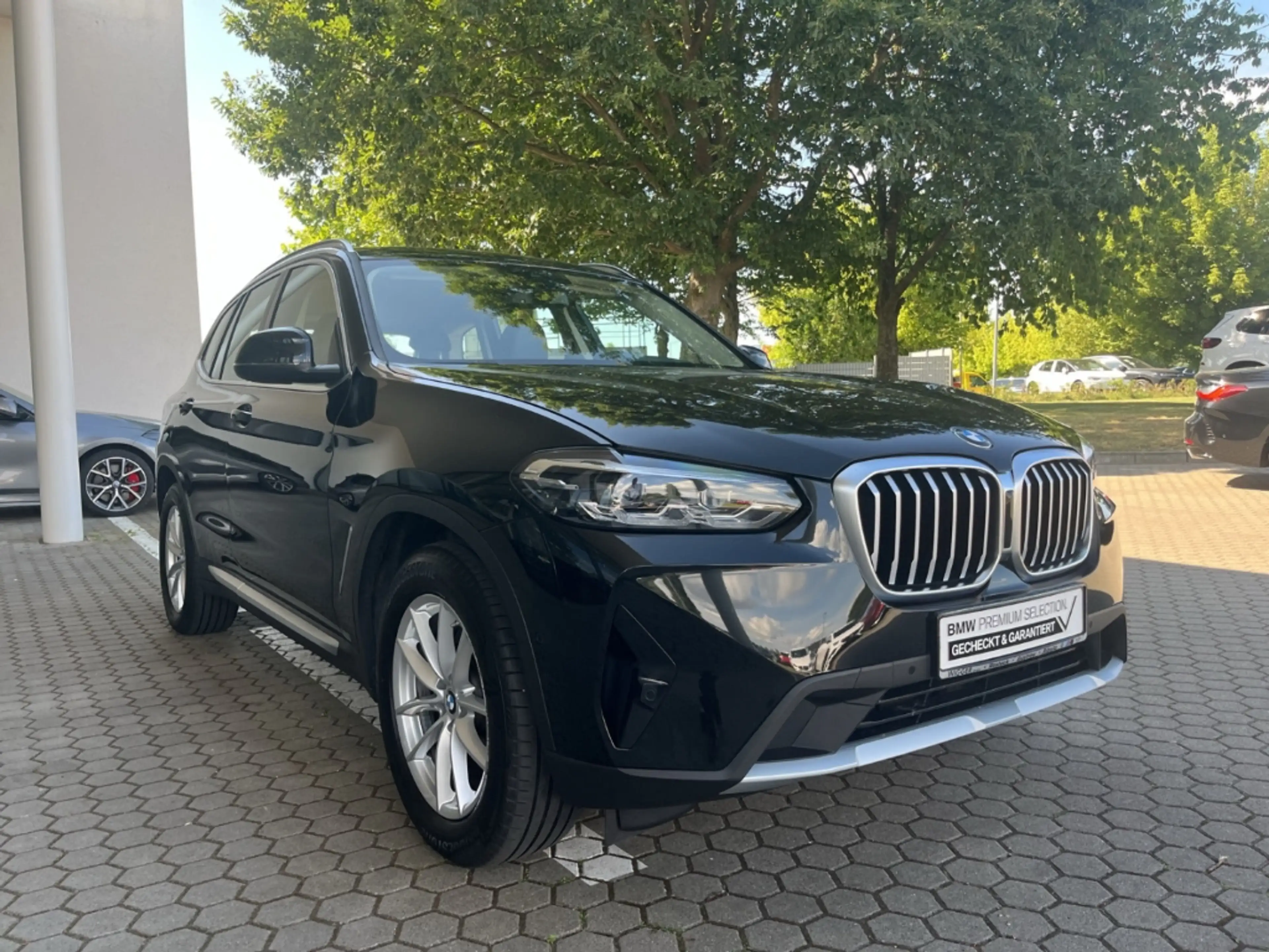 BMW X3 20i xDrive/AHK/Navigation/LED/Tempomat/SHZ — photo 7