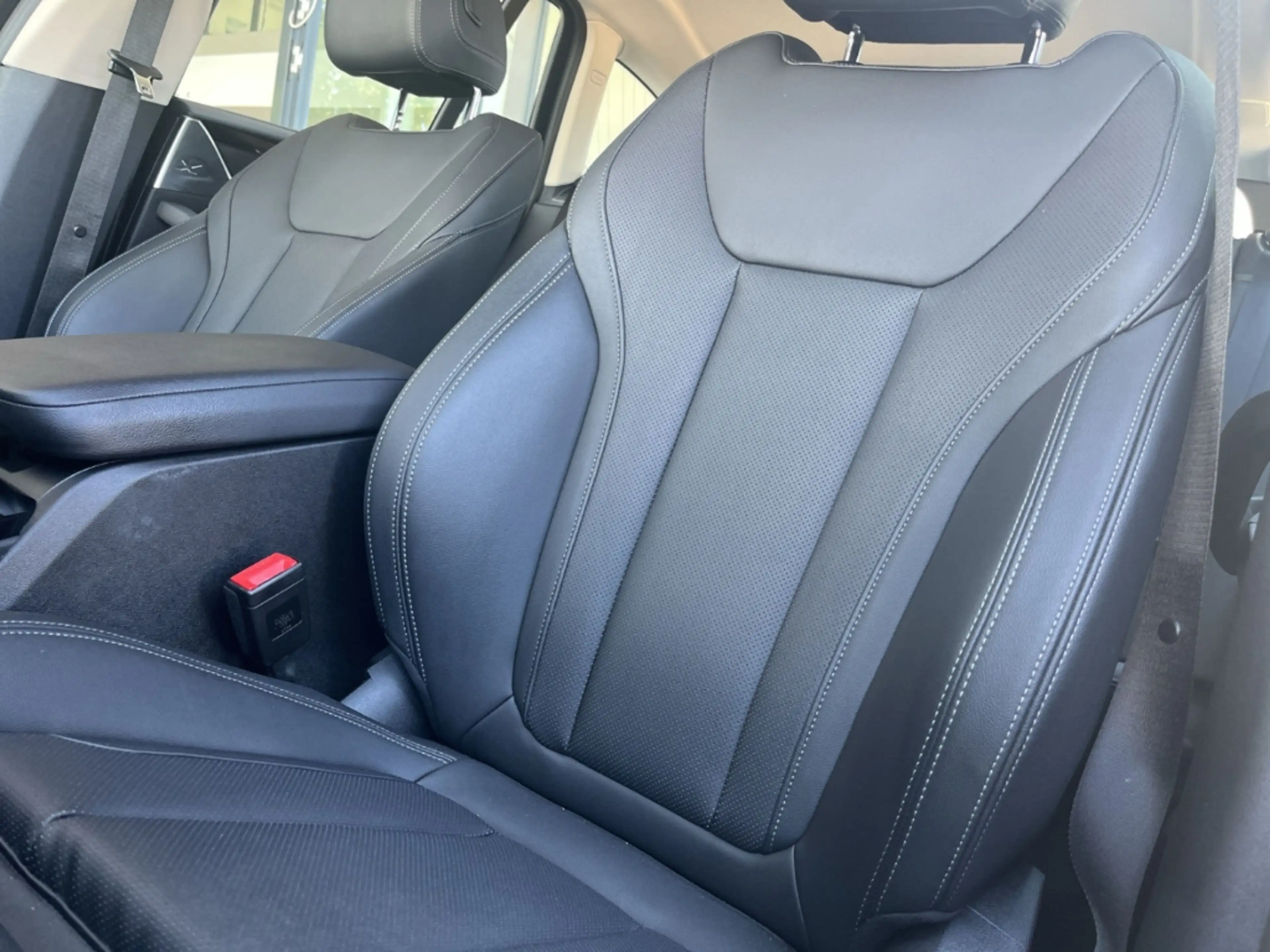 BMW X3 20i xDrive/AHK/Navigation/LED/Tempomat/SHZ — photo 12