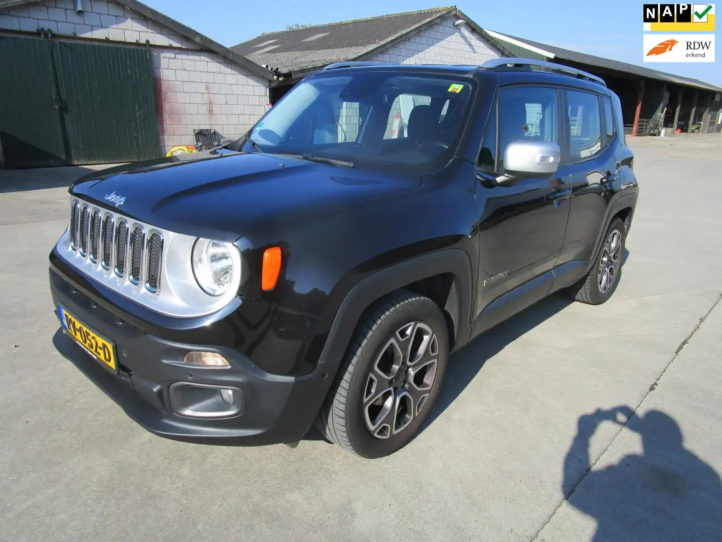 Jeep Renegade 1.4 MultiAir Limited TURBO nieuwstaat apk 6-26 Noir - 1