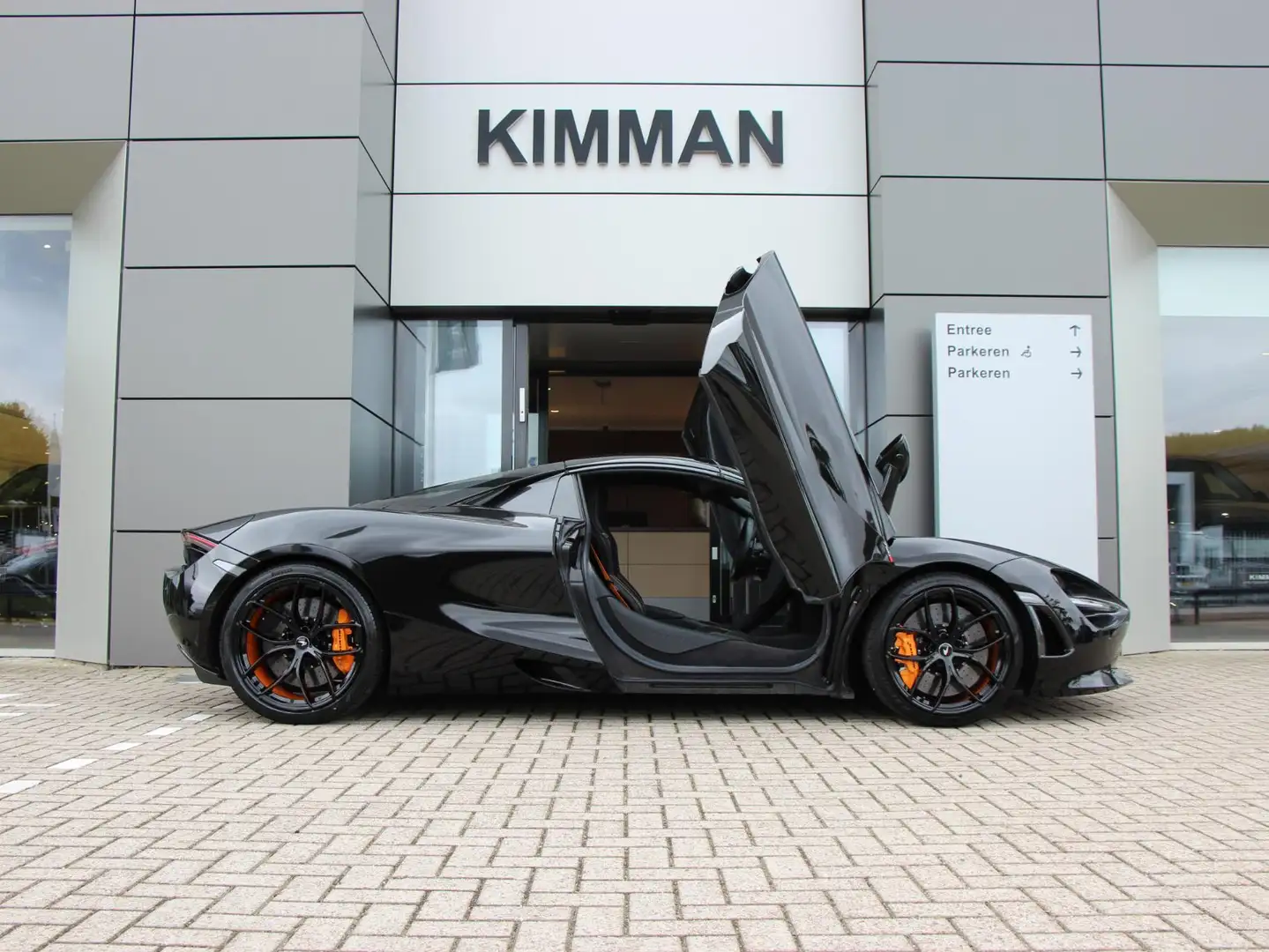 McLaren 720S Spider 4.0 V8 Performance | MSO | Bowers and Wilki Negru - 2